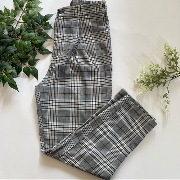Plaid Ankle Length Pleated Trousers - Picture 1 of 6